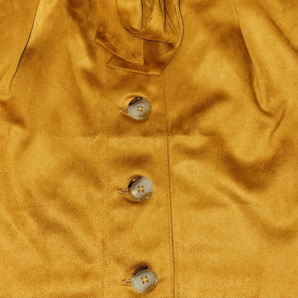 Francesca's Suede Skirt XS - Picture 3 of 9